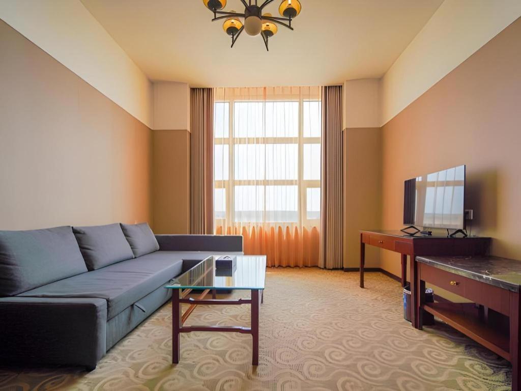 Dong Fang Hotel Pechino Esterno foto