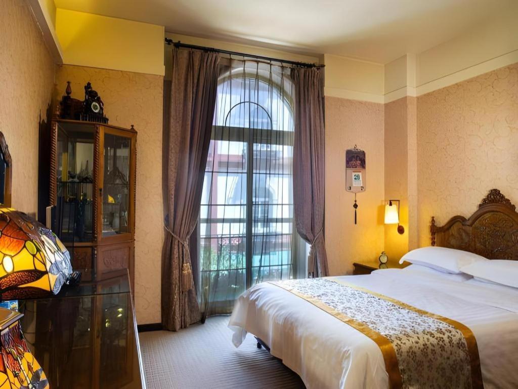 Dong Fang Hotel Pechino Esterno foto